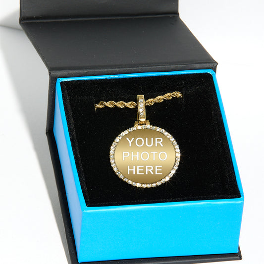 Circle Picture Pendant